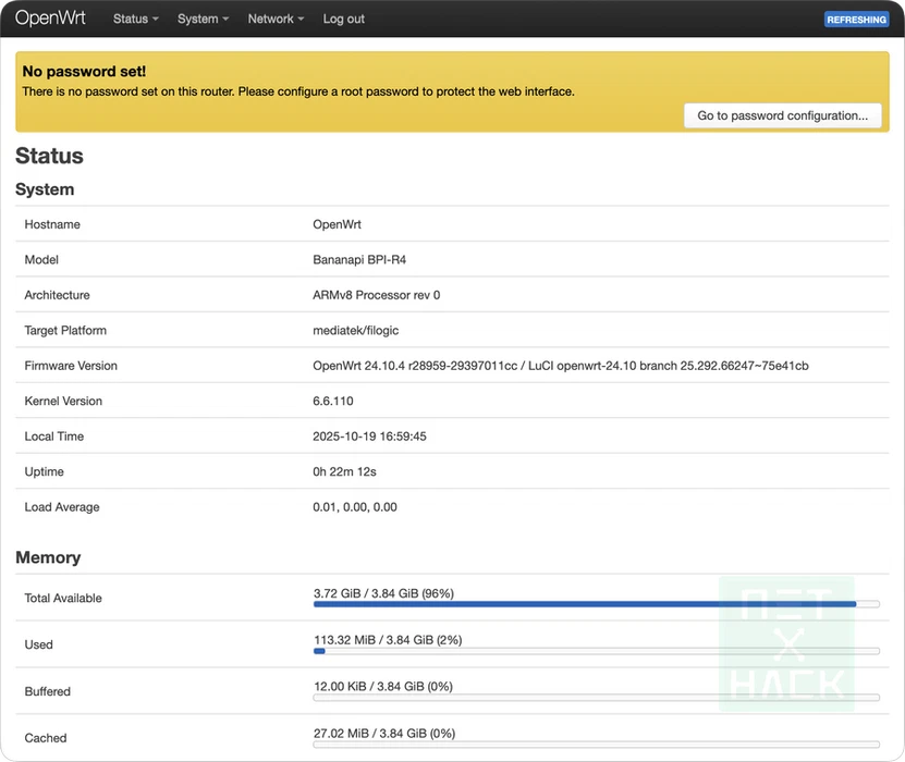 OpenWrt 실행 화면